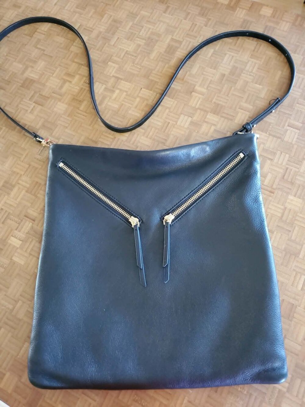 COVET Stella & Dot Crossbody